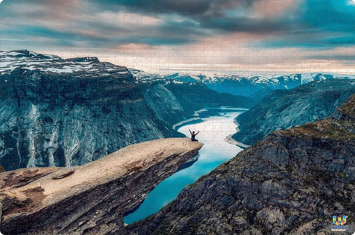 Webby The Cliff Wooden Jigsaw Puzzle, 1000 Pieces